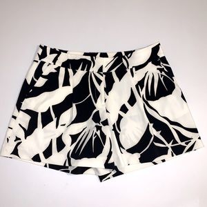 Ann Taylor floral shorts
